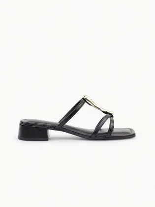 Tamanco Saltinho Tiras - Preto - Daflon