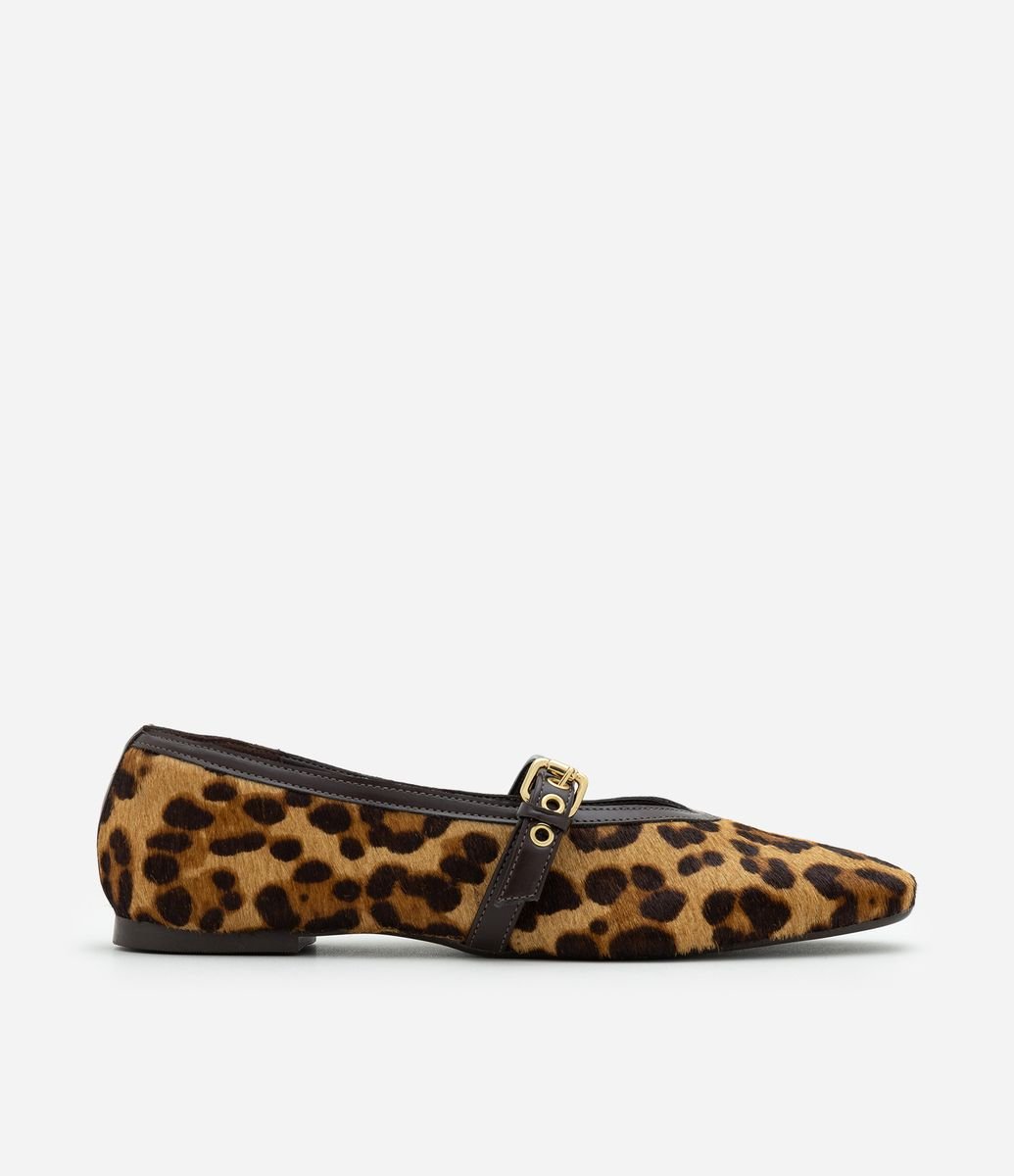 Sapatilha Mary Jane em Couro com Estampa Animal Print Marrom