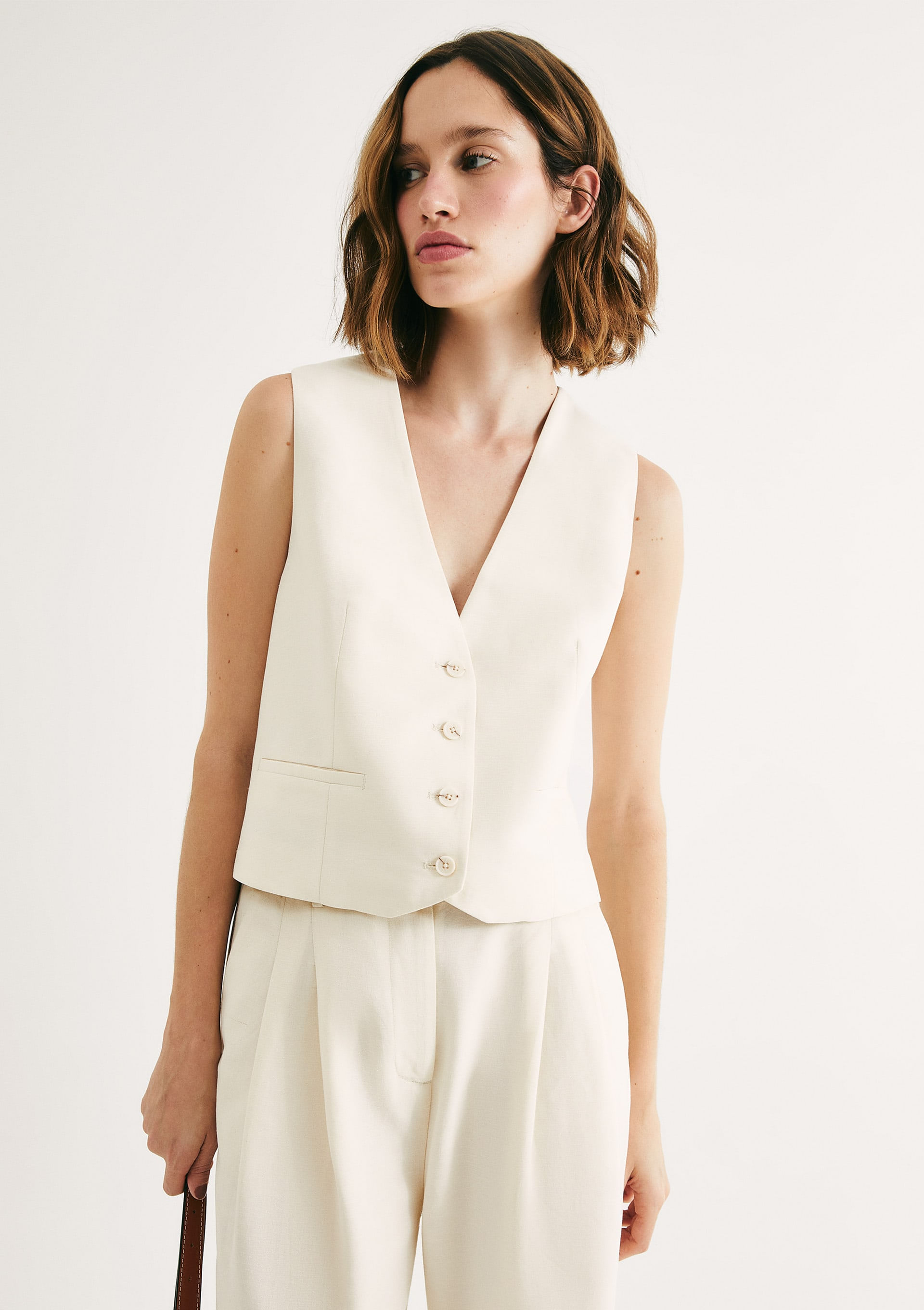 Colete Feminino Decote V Com Linho - Creme